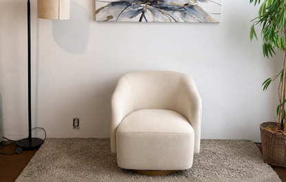 Liquidation Henredon Murphy Swivel Cream Boucle Chair