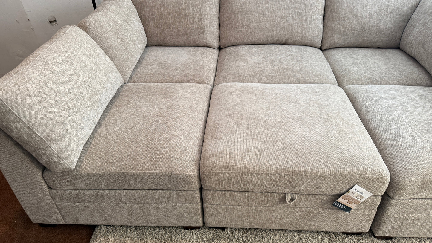 Thomasville Tisdale Modular Taupe Sectional