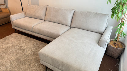 Liquidation Costco Myla Sectional Couch
