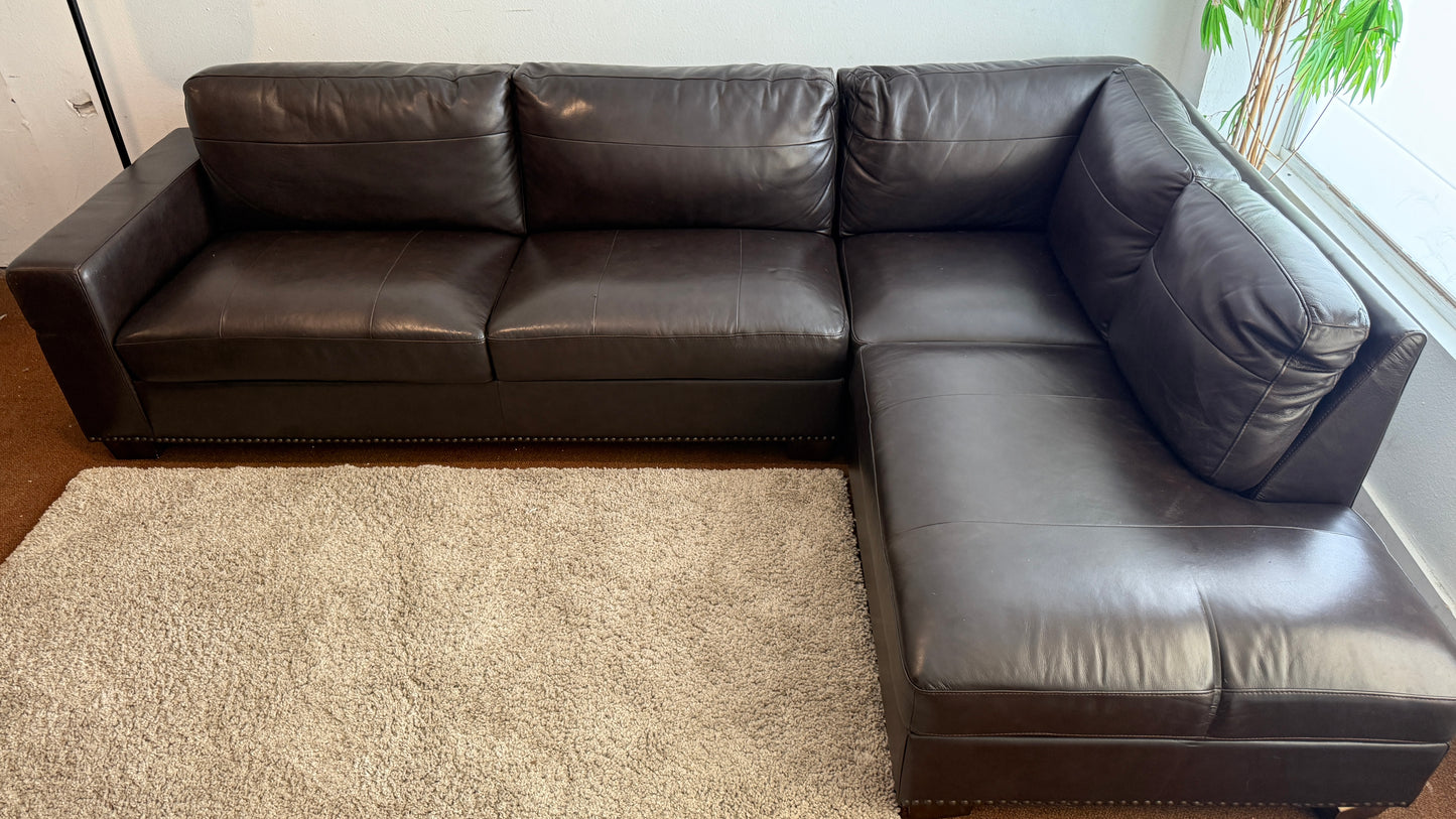 Liquidation Thomasville Artesian Top Grain Leather Sectional