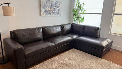 Liquidation Thomasville Artesian Top Grain Leather Sectional