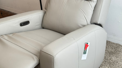 Liquidation Wren Zero Gravity Power Recliner With Powered Headrest