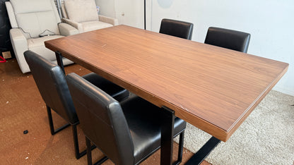 Liquidation Costco Tatum Dining Set